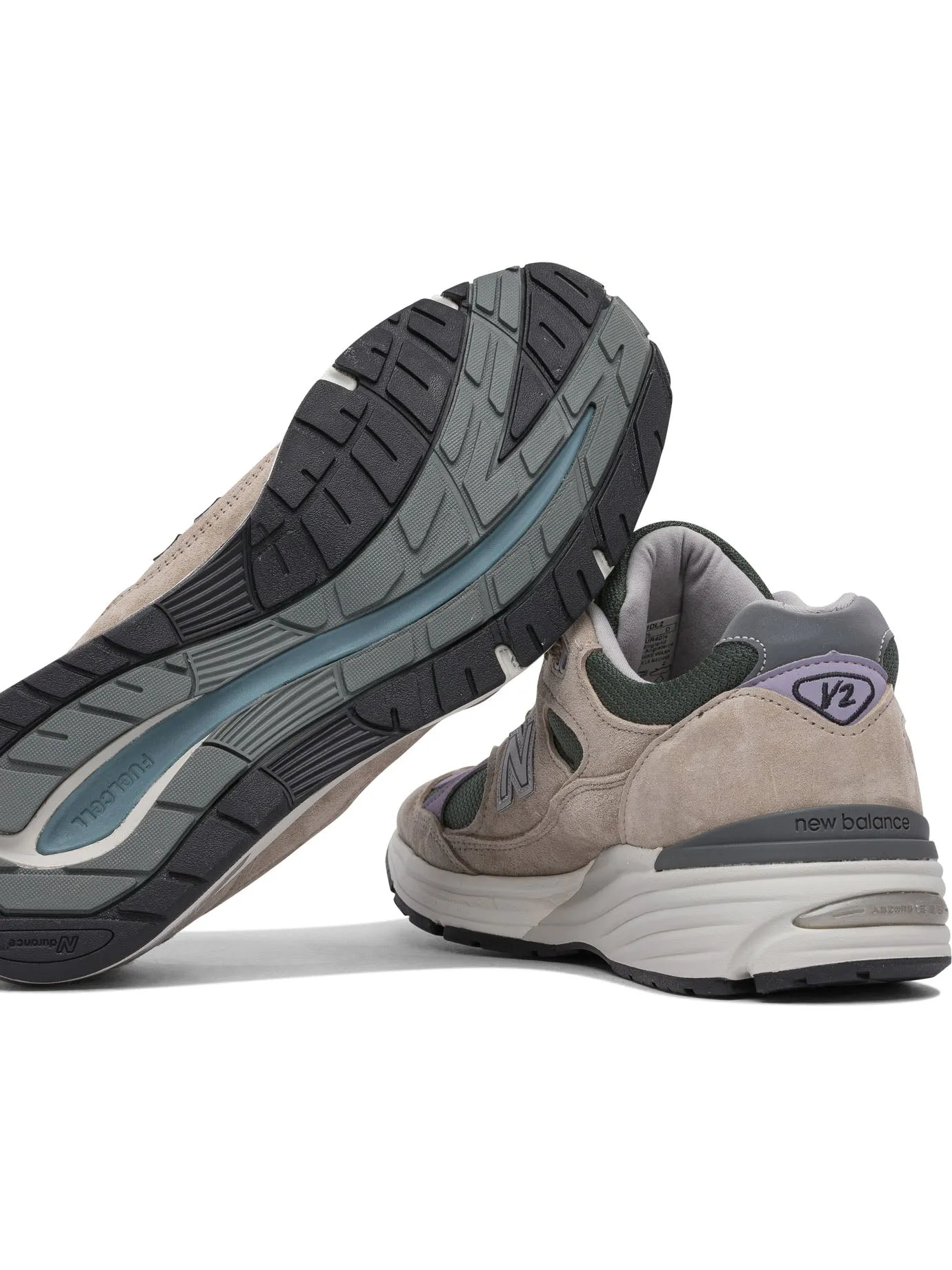 Made In Uk 991v2 Sneakers & Slip-On Beige sold by Wanan Luxury product image thumbnail 5