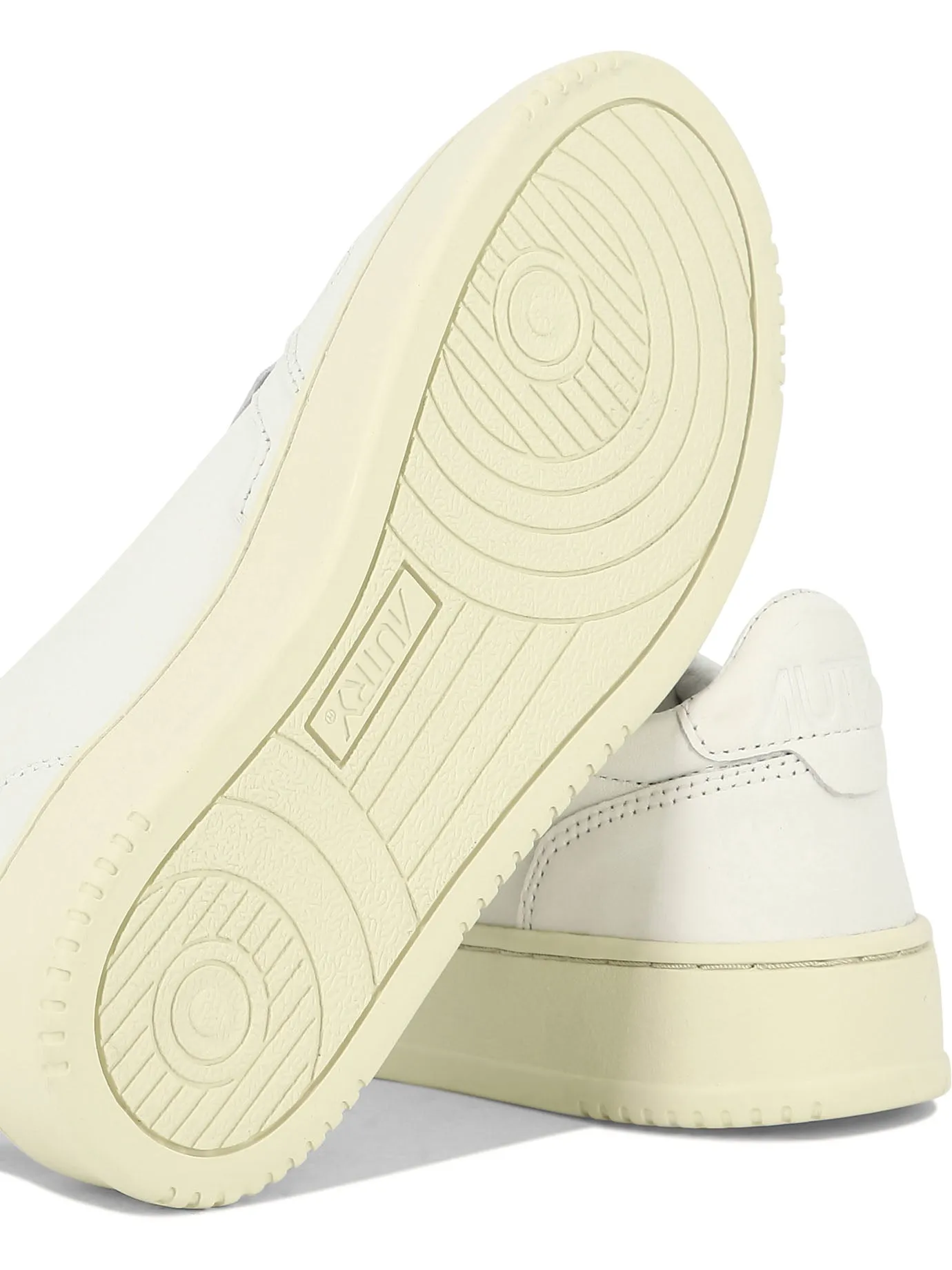 Medalist Low Sneakers & Slip-On White sold by Wanan Luxury product image thumbnail 5