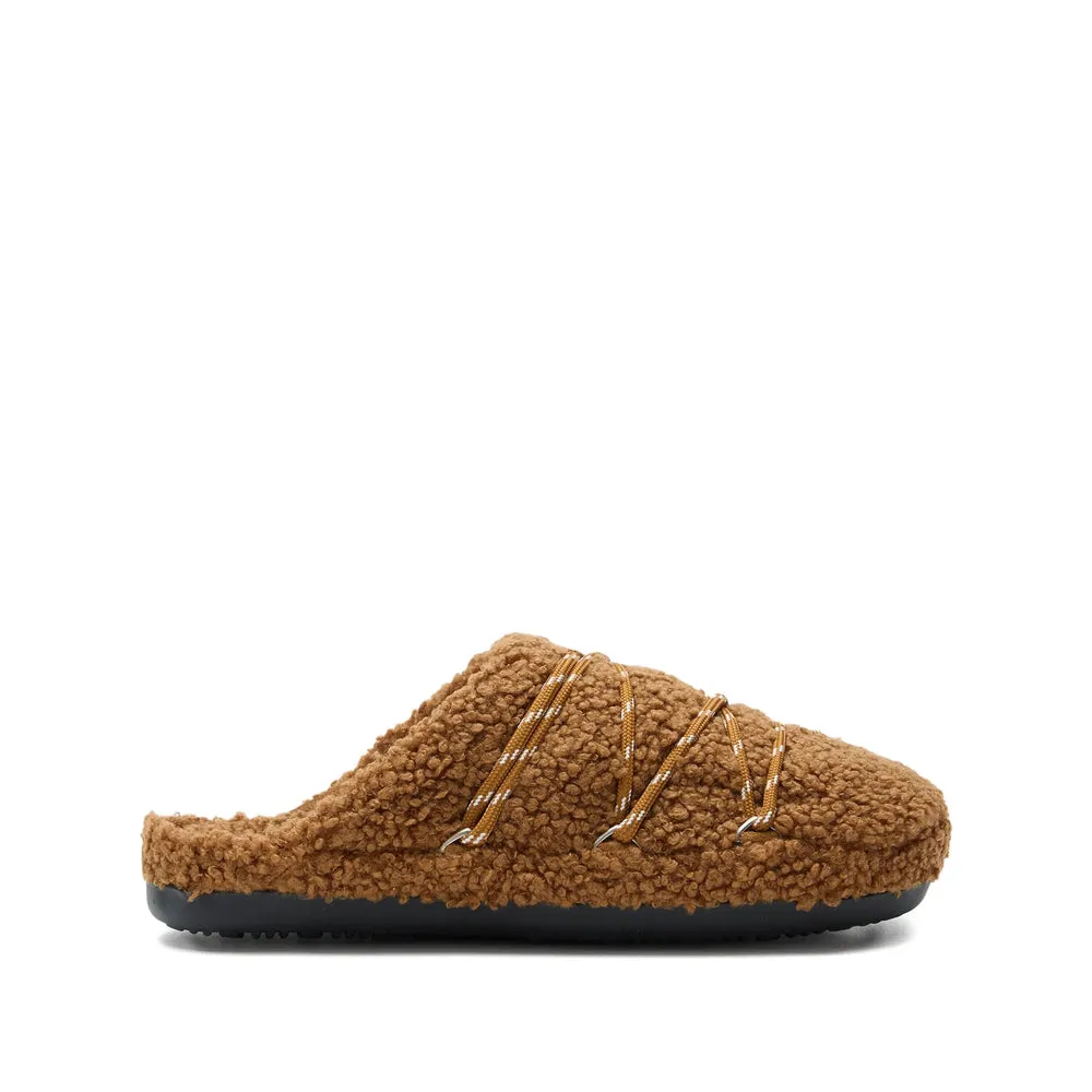 Shoes Brown sold by Wanan Luxury