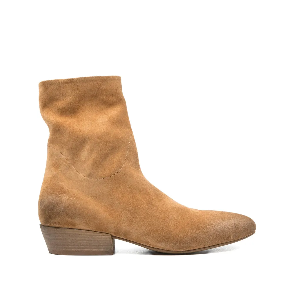 Shoes Brown sold by Wanan Luxury