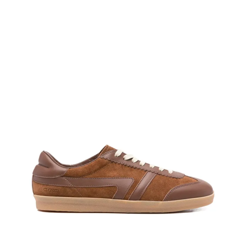 Sneakers Brown made by Closed