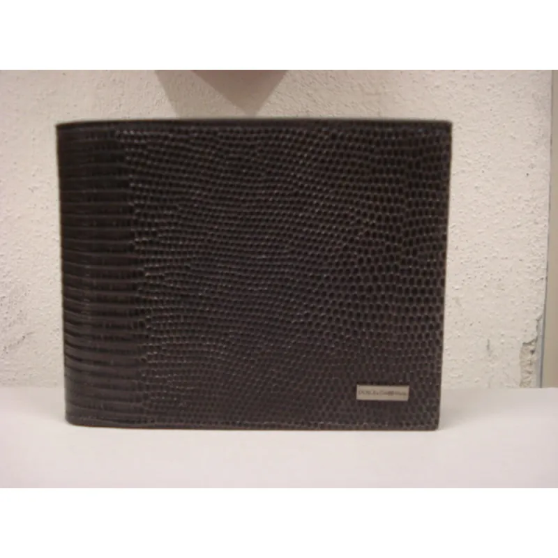 Wallets sold by Wanan Luxury