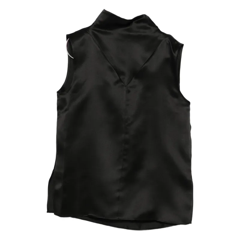 Sweaters Black sold by Wanan Luxury