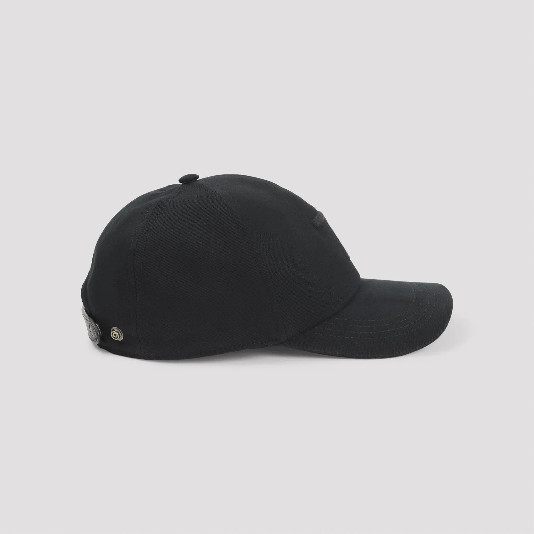 Hat Black sold by Wanan Luxury product image thumbnail 3