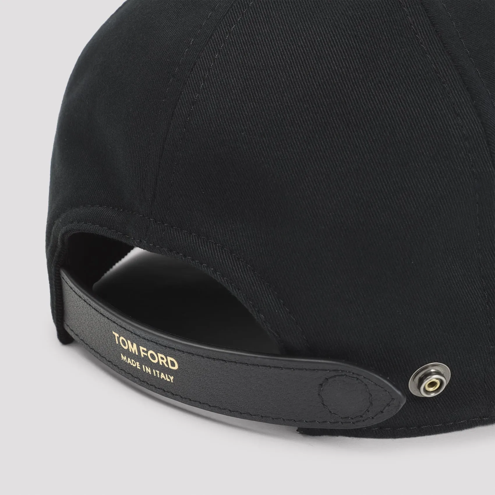 Hat Black sold by Wanan Luxury product image thumbnail 4