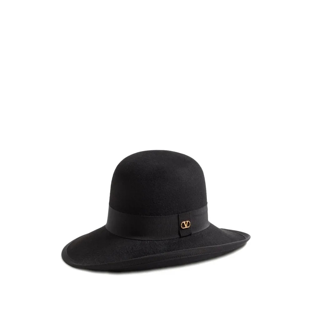 Hats Black sold by Wanan Luxury