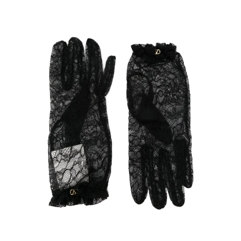 Gloves Black sold by Wanan Luxury