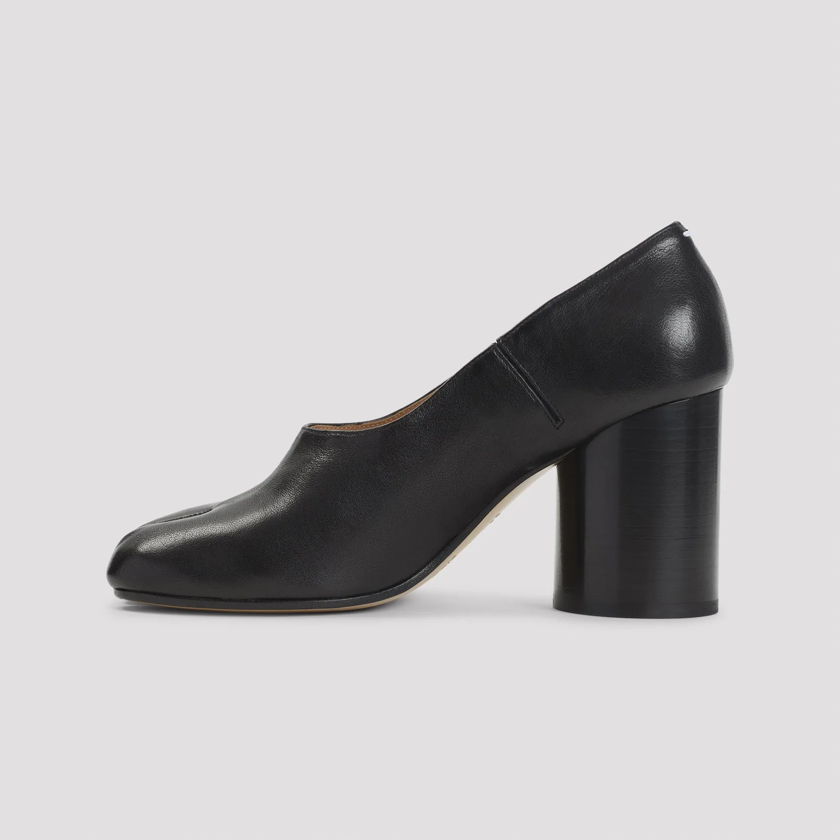 Pumps Black sold by Wanan Luxury product image thumbnail 3