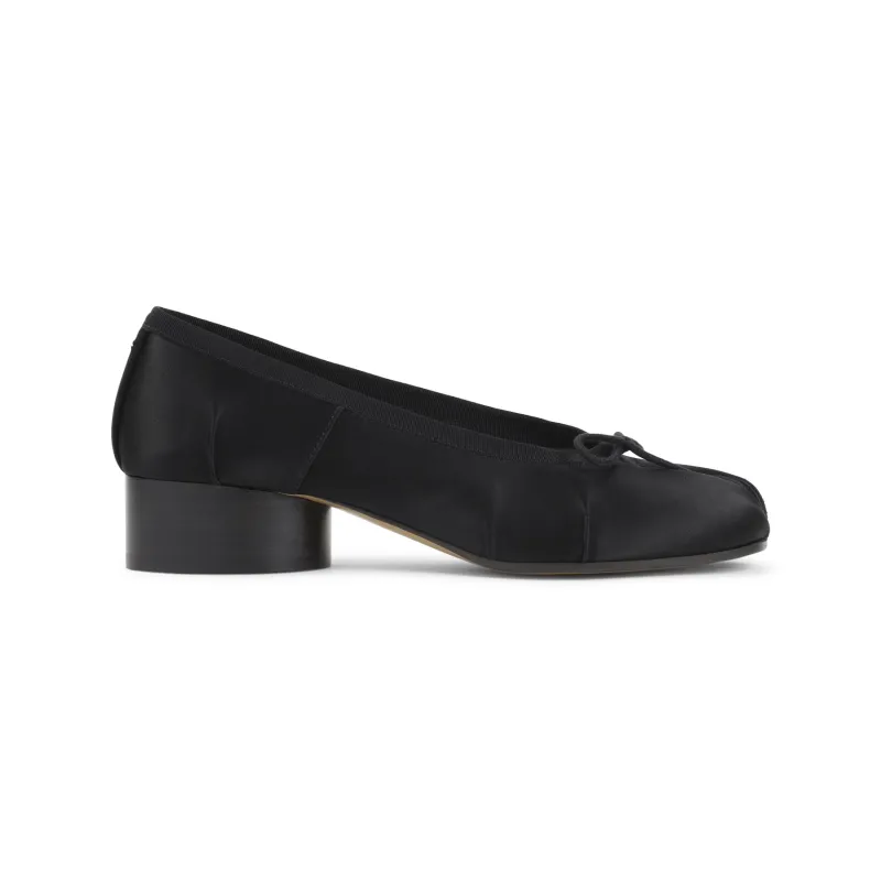 Ballerinas Black sold by Wanan Luxury