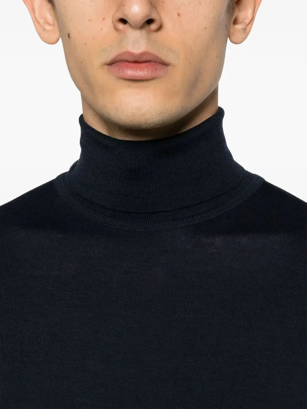 Richards Extra Fine Merino Wool Turtleneck sold by Wanan Luxury product image thumbnail 4