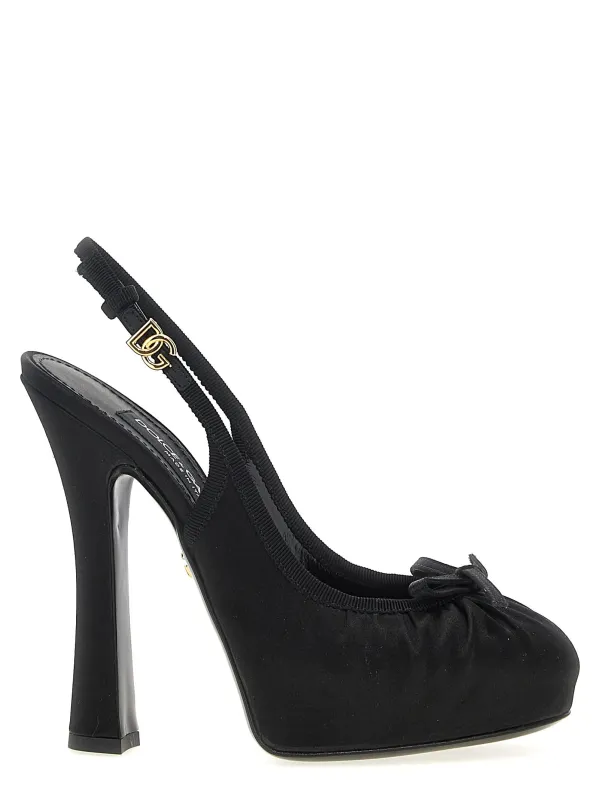 Vally Pumps Black sold by Wanan Luxury