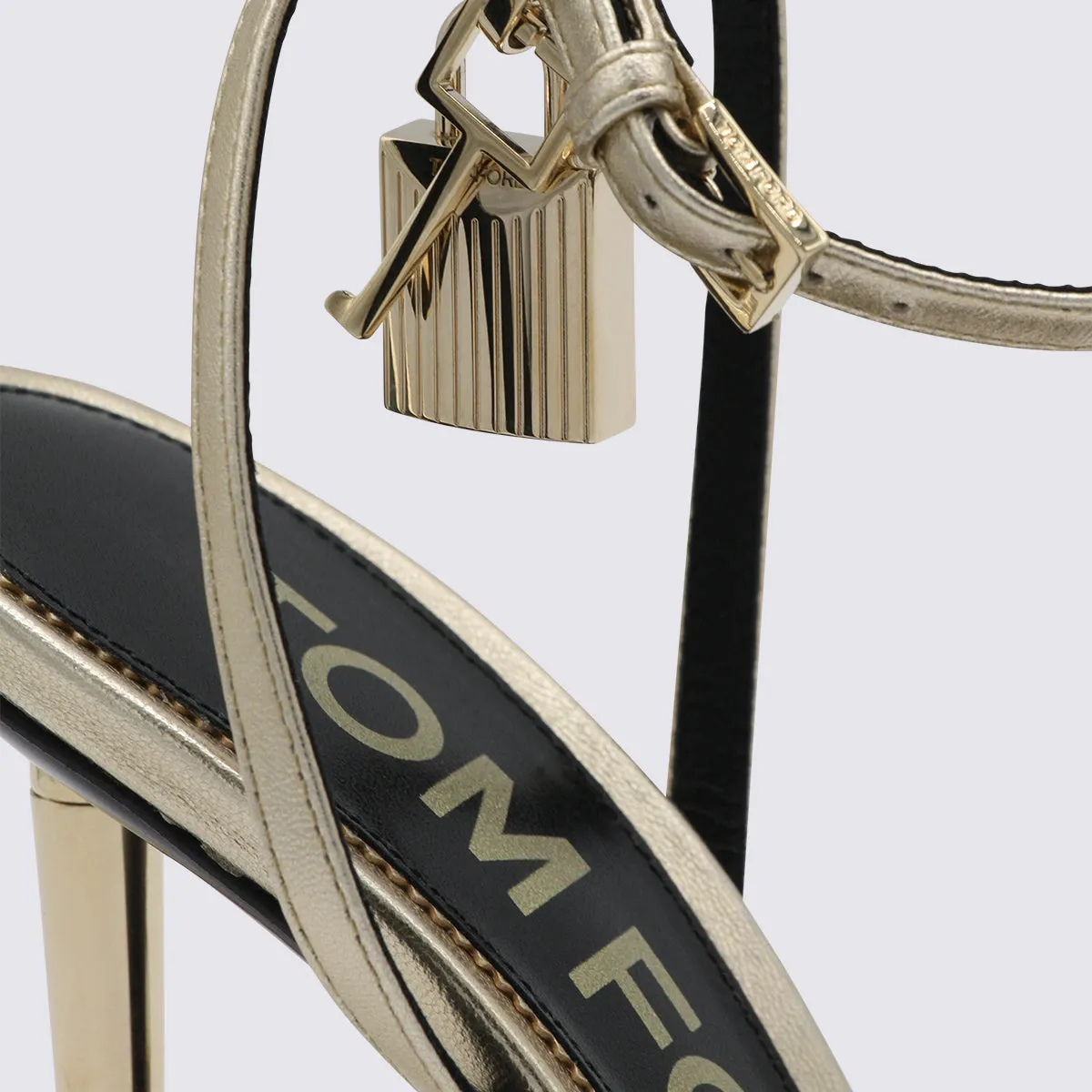 Sandals Marroni sold by Wanan Luxury product image thumbnail 4