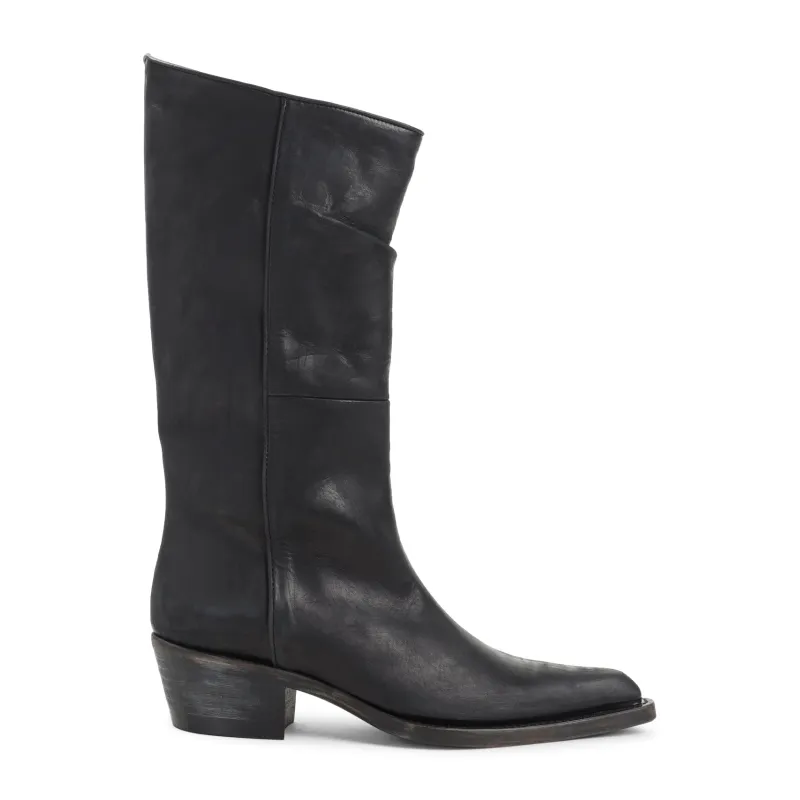 Boots Black sold by Wanan Luxury