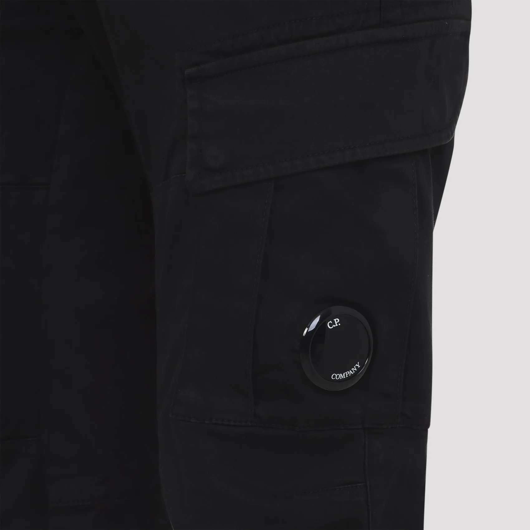 Cargo Black sold by Wanan Luxury product image thumbnail 5