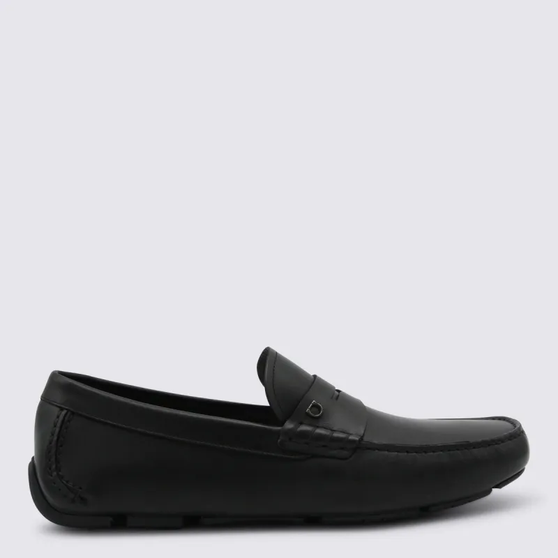 Flat Shoes Blacks And Greys sold by Wanan Luxury