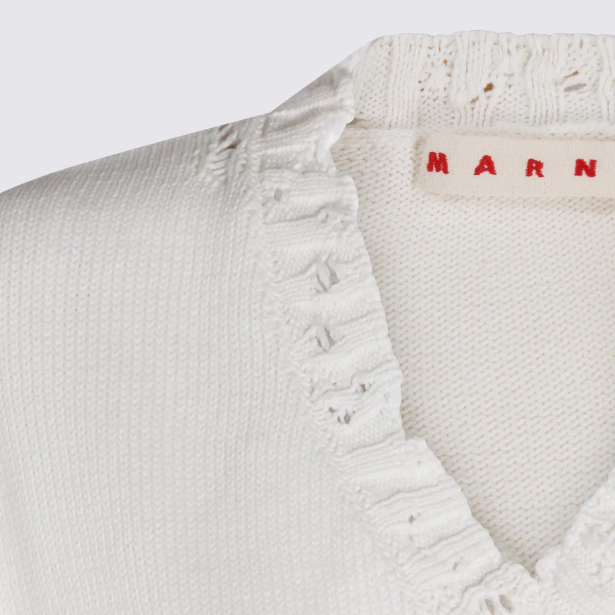 Sweaters Lily White sold by Wanan Luxury product image thumbnail 4