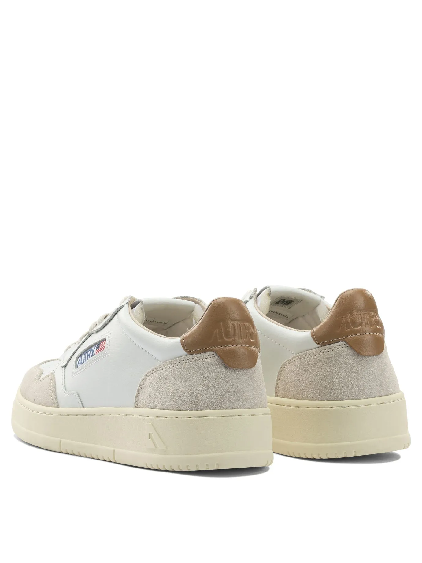 Medalist Low Sneakers & Slip-On White sold by Wanan Luxury product image thumbnail 4
