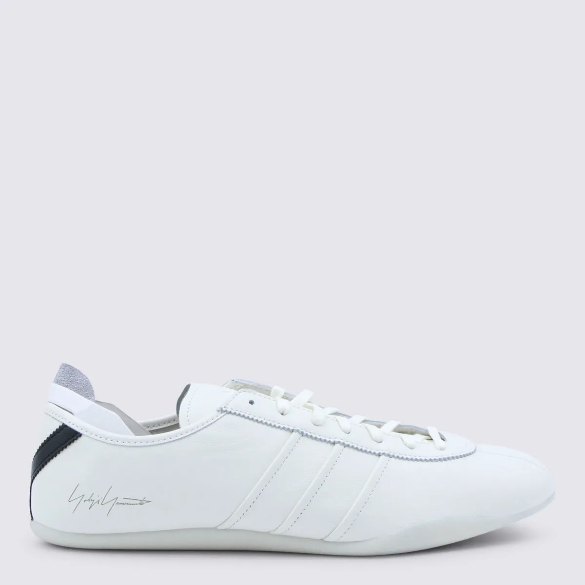 Sneakers Owhite/Owhite/Black sold by Wanan Luxury