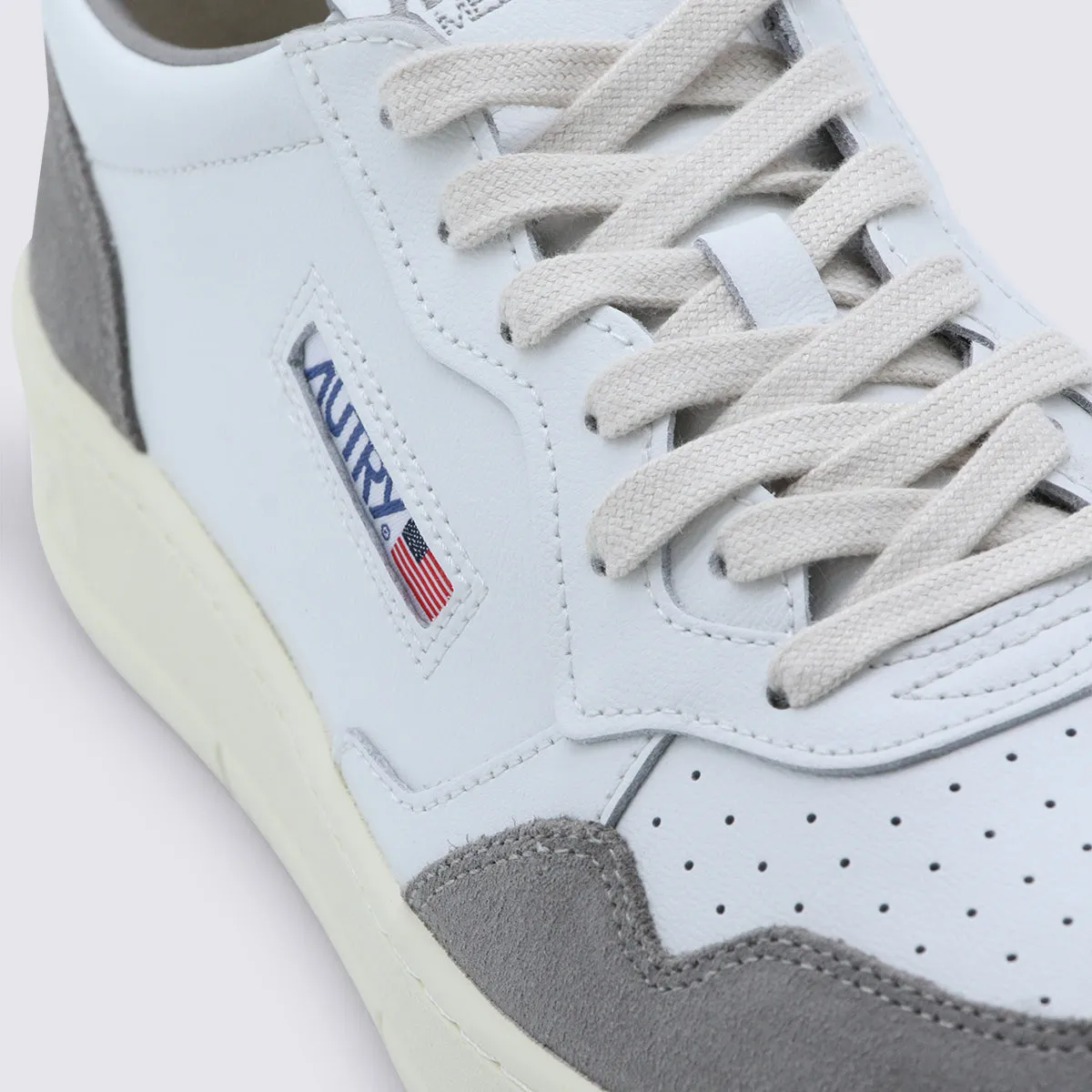 Sneakers Wht/Vap sold by Wanan Luxury product image thumbnail 4