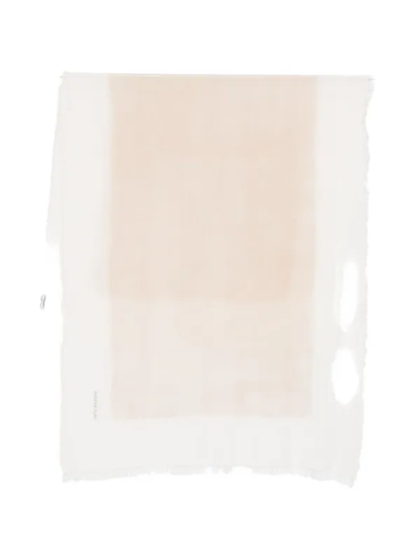 Scarf sold by Wanan Luxury