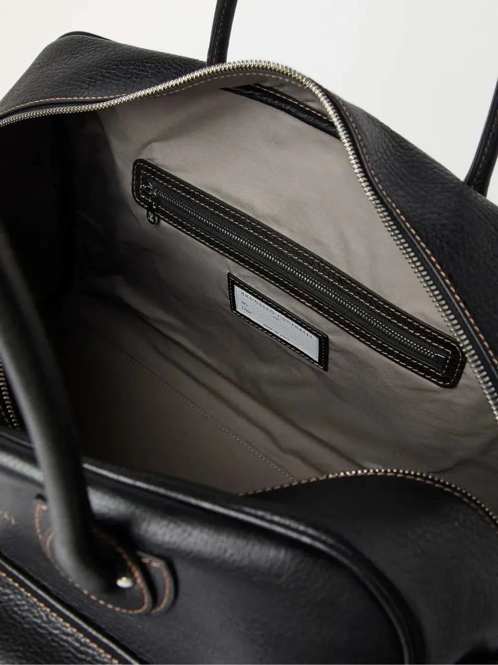 Weekender Bag sold by Wanan Luxury product image thumbnail 5