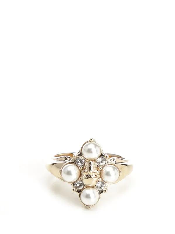 Skull Ring With Pearls Jewelry Gold made by Alexander McQueen