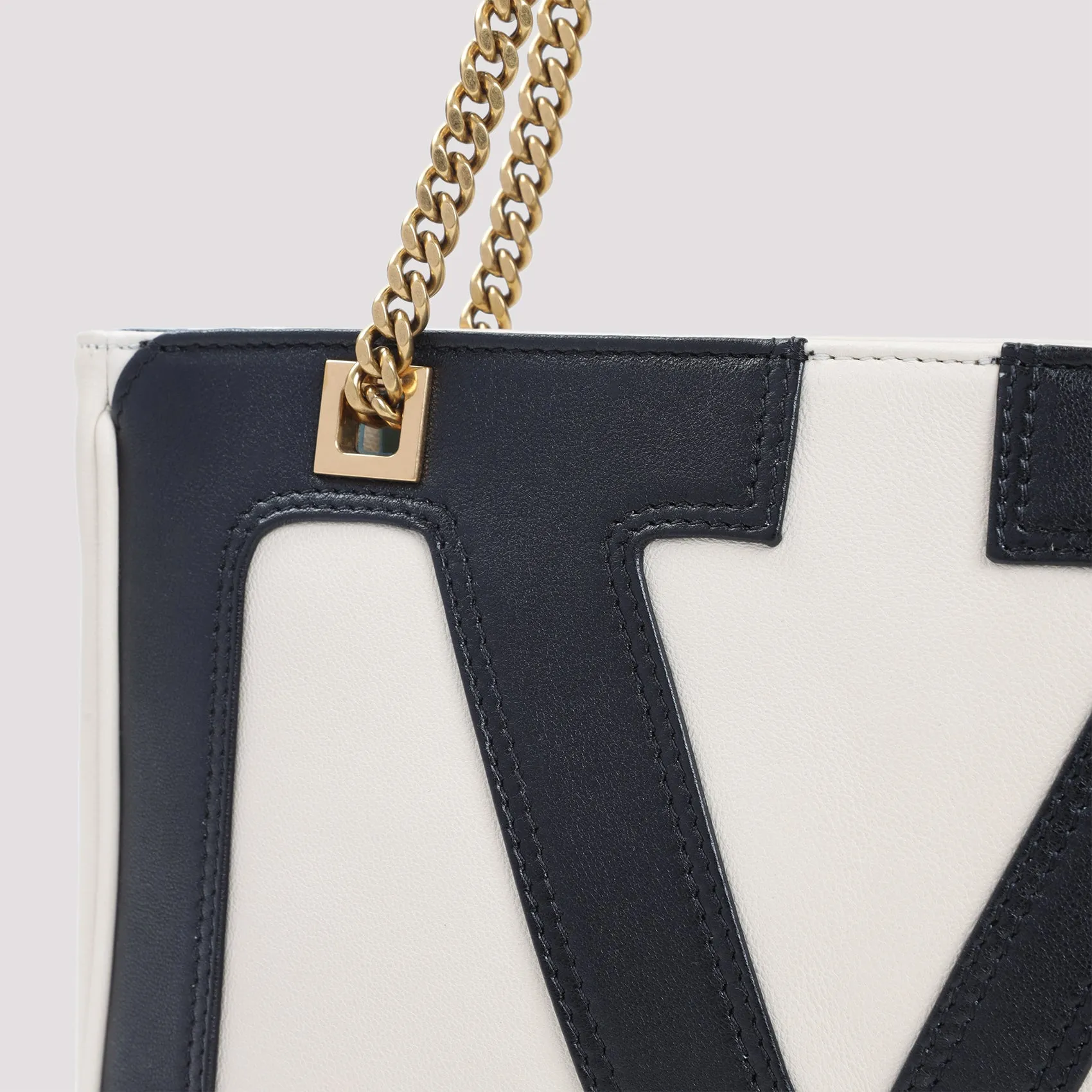 Shoulder Bags White sold by Wanan Luxury product image thumbnail 4