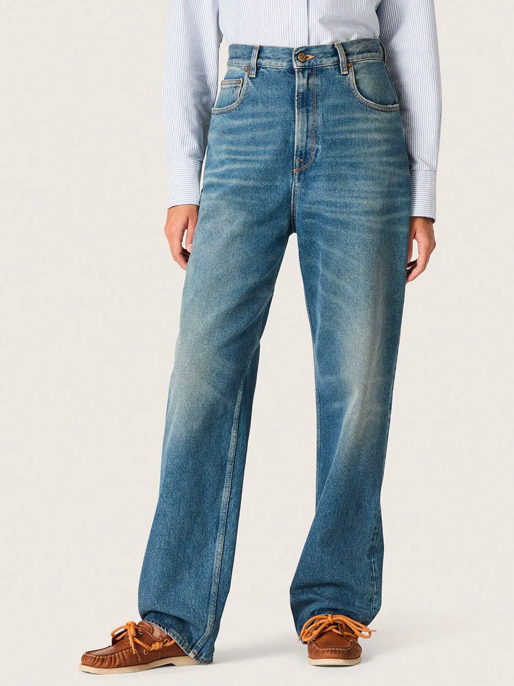 Stone-Washed Light Blue Denim Boyfriend Jeans sold by Wanan Luxury product image thumbnail 2