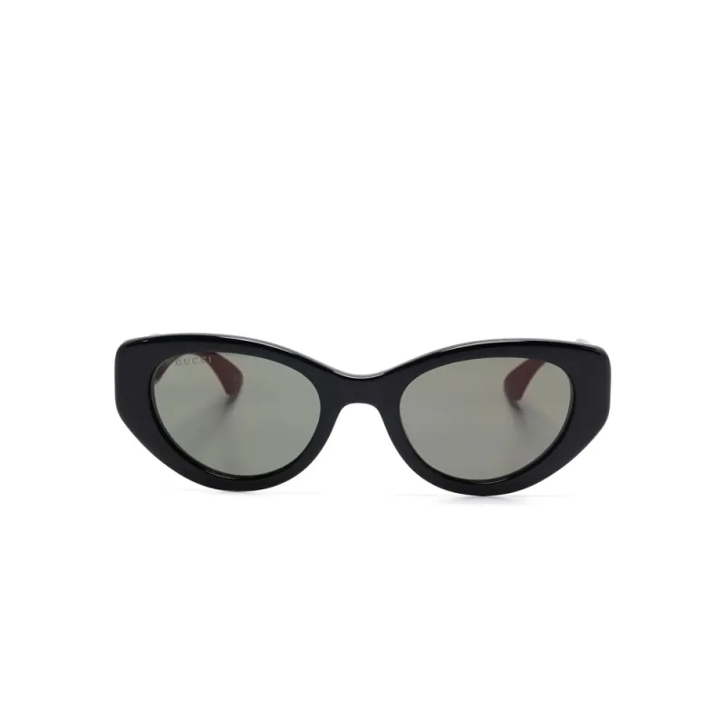 Eyewears Black made by Gucci