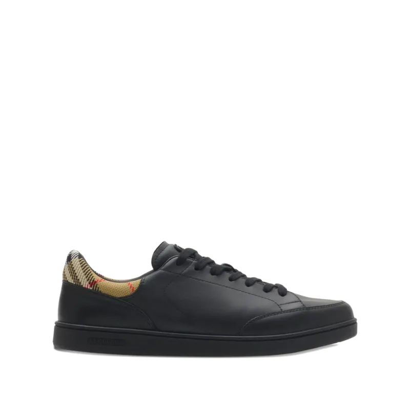 Sneakers Black made by Burberry