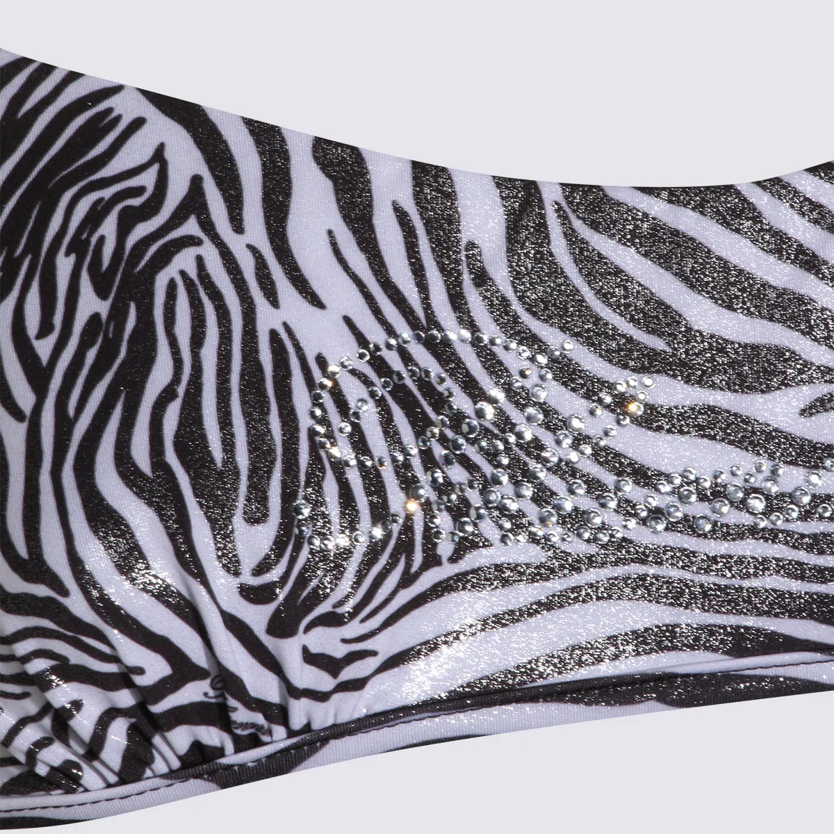Sea Clothing Natural White/Black sold by Wanan Luxury product image thumbnail 3