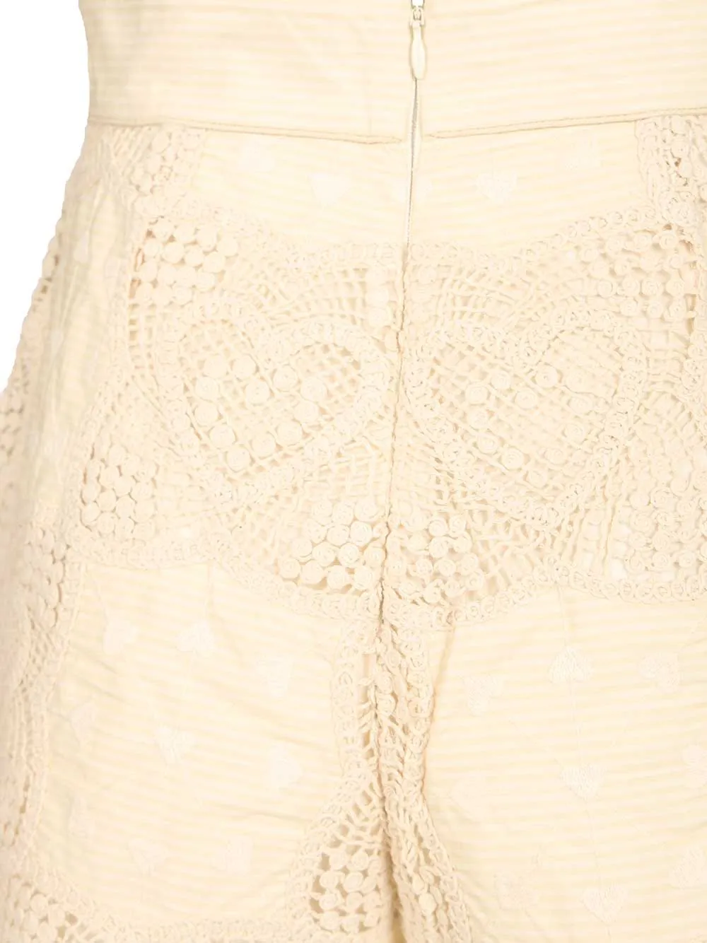 Wanderlust Tuck Short Trousers Beige sold by Wanan Luxury product image thumbnail 4