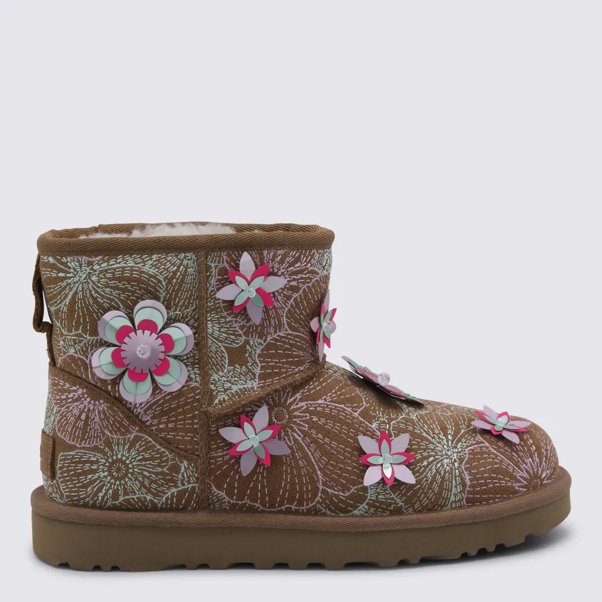Boots Chestnut sold by Wanan Luxury