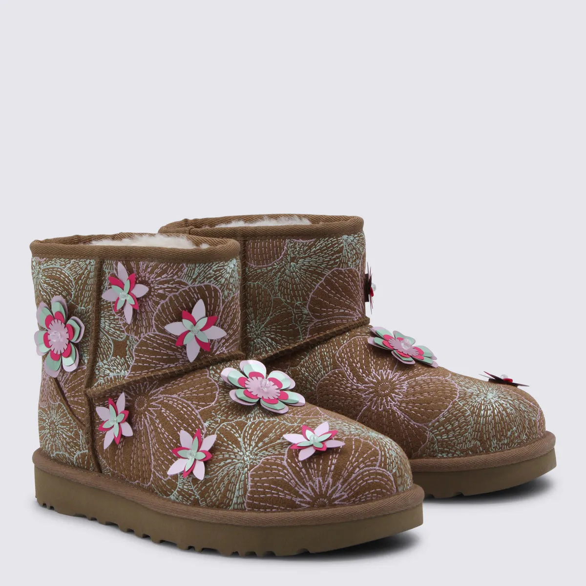 Boots Chestnut sold by Wanan Luxury product image thumbnail 2