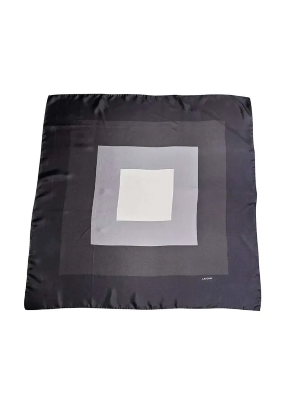 Foulard 90x90 made by Lardini