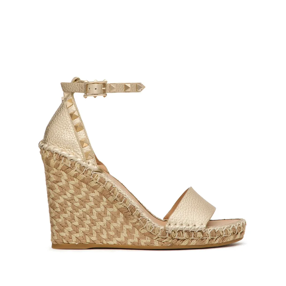 Shoes Gold sold by Wanan Luxury