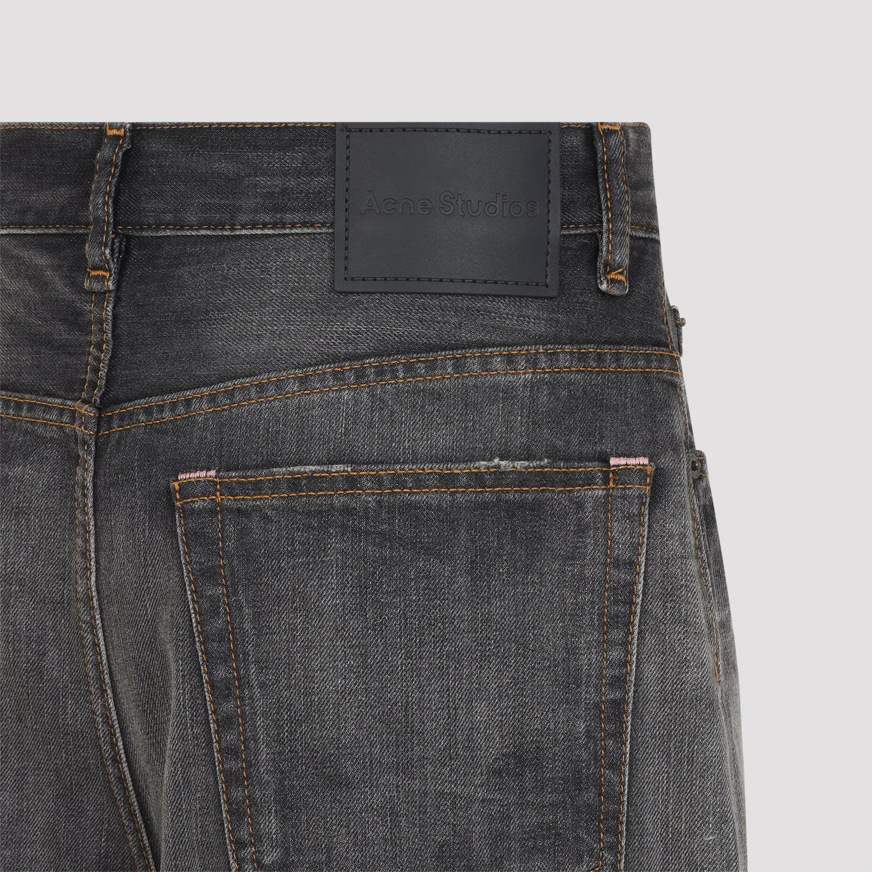 Shorts Black sold by Wanan Luxury product image thumbnail 4
