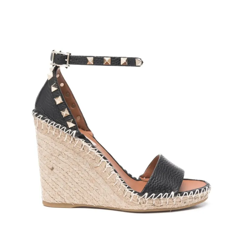 Shoes Black sold by Wanan Luxury