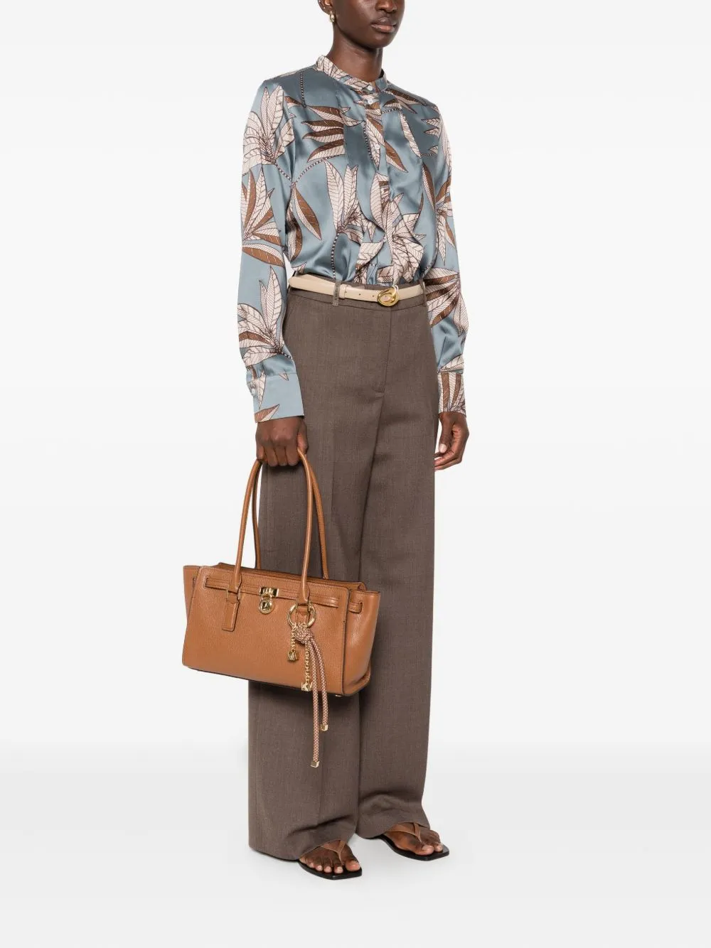 Bags Luggage sold by Wanan Luxury product image thumbnail 4