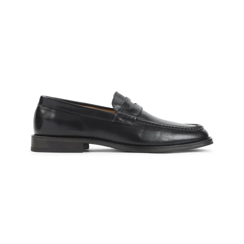 Loafers Black sold by Wanan Luxury