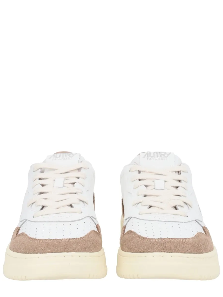 "Medalist Low" Sneaker sold by Wanan Luxury product image thumbnail 3
