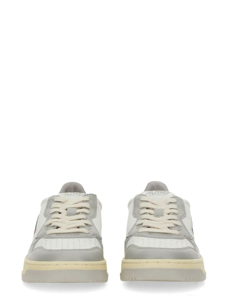 "Medalist Low" Sneaker sold by Wanan Luxury product image thumbnail 4