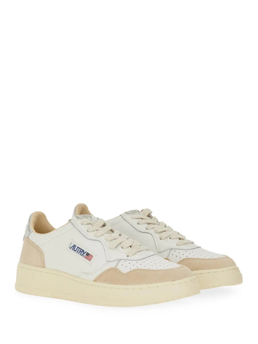 "Medalist Low" Sneaker sold by Wanan Luxury product image thumbnail 2