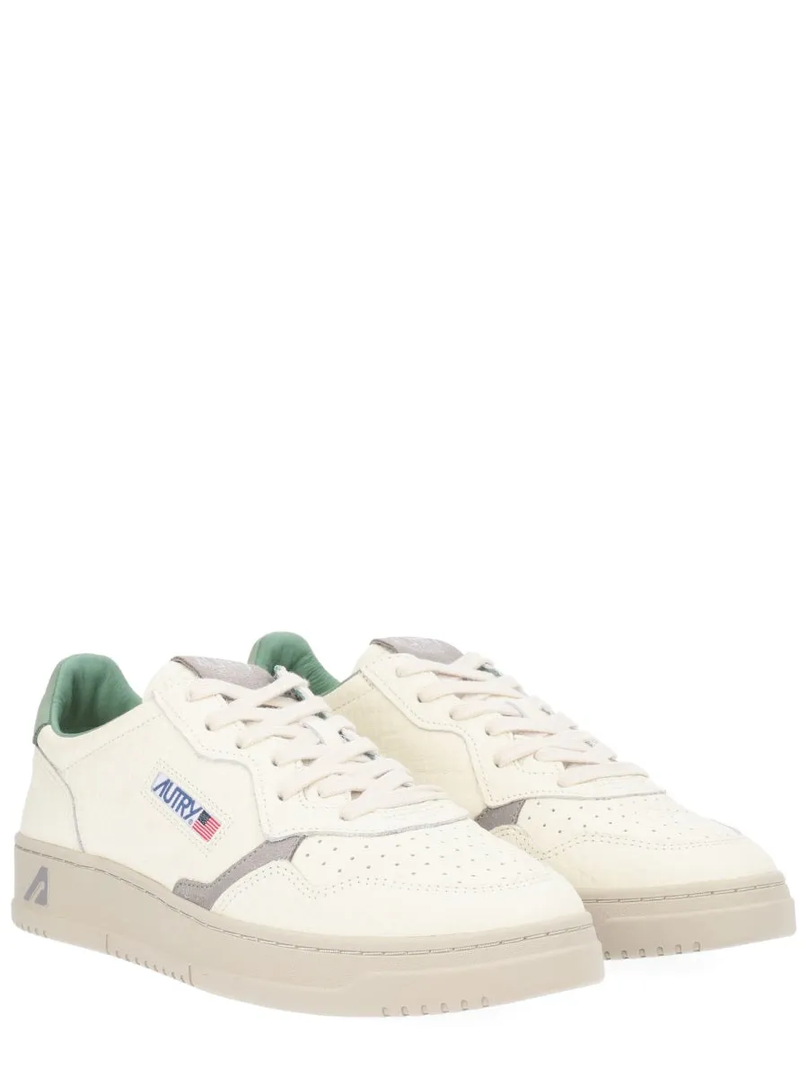 "Medalist Low" Sneaker sold by Wanan Luxury product image thumbnail 2