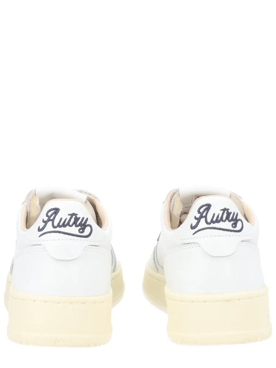 "Medalist Low" Sneaker sold by Wanan Luxury product image thumbnail 4