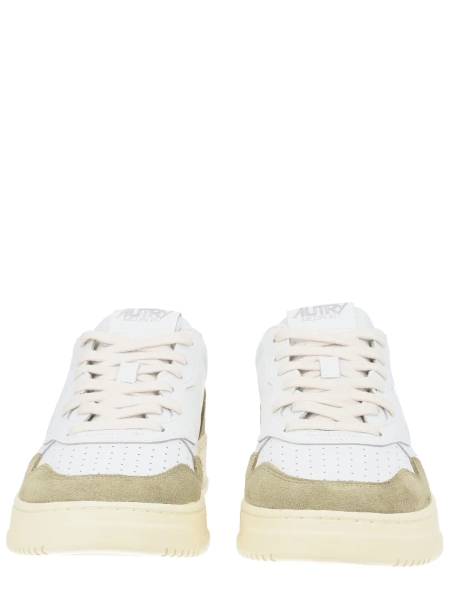 "Medalist Low" Sneaker sold by Wanan Luxury product image thumbnail 3