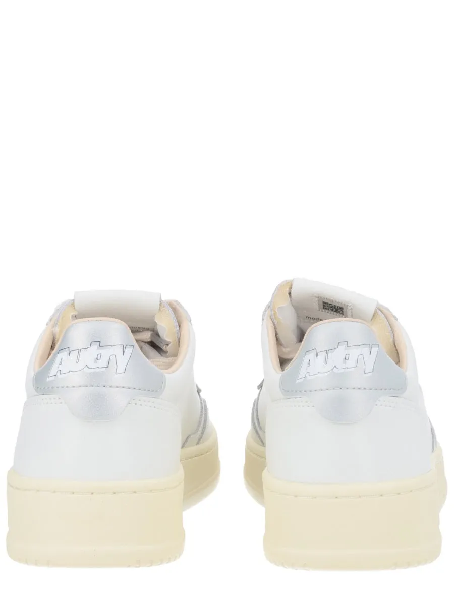 "Medalist Low" Sneaker sold by Wanan Luxury product image thumbnail 3