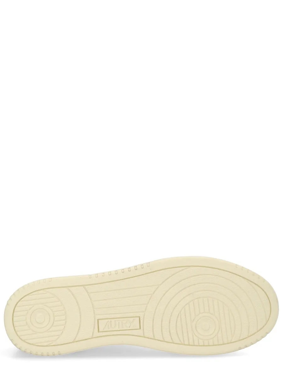 "Medalist Low" Sneaker sold by Wanan Luxury product image thumbnail 5