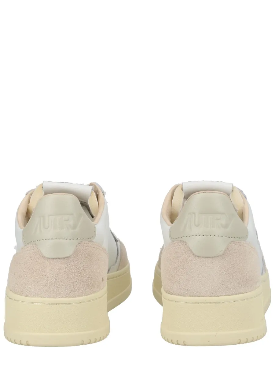 "Medalist Low" Sneaker sold by Wanan Luxury product image thumbnail 4
