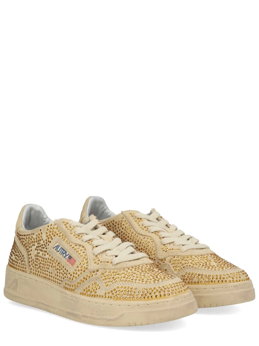 "Medalist Low" Sneaker sold by Wanan Luxury product image thumbnail 2